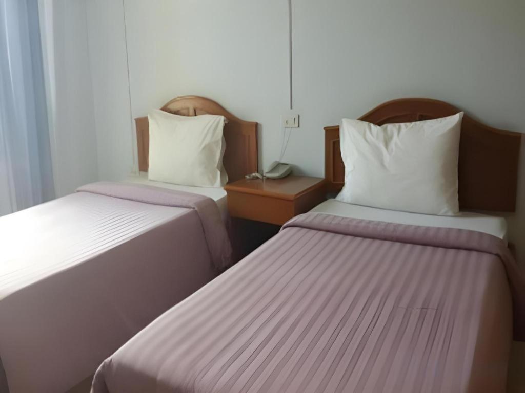 Ritzy House Hotel Chumphon Εξωτερικό φωτογραφία