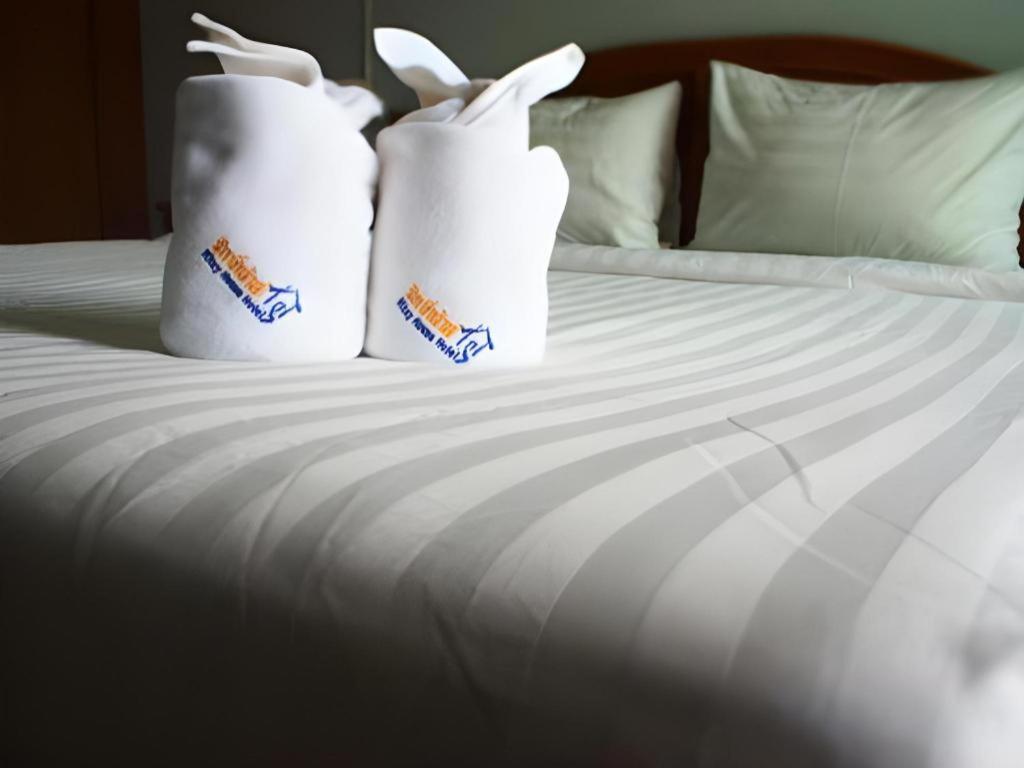 Ritzy House Hotel Chumphon Εξωτερικό φωτογραφία